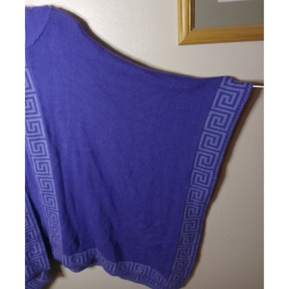 Alpaca Connection Poncho - Picture 3 of 5